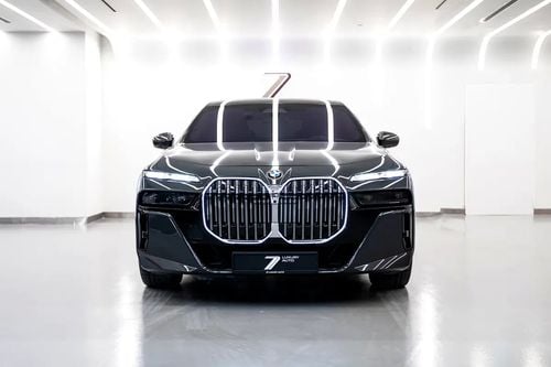 BMW 740i 740i | SPORT | GCC | WARRANTY AND SERVICE CONTRACT | EXCELENT CONDITION