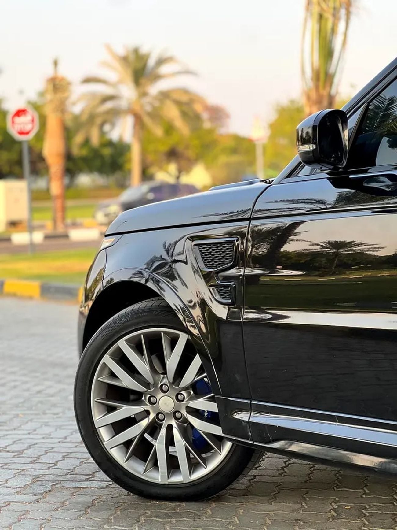 Land Rover Range Rover Sport SVR GCC - Pristine Condition