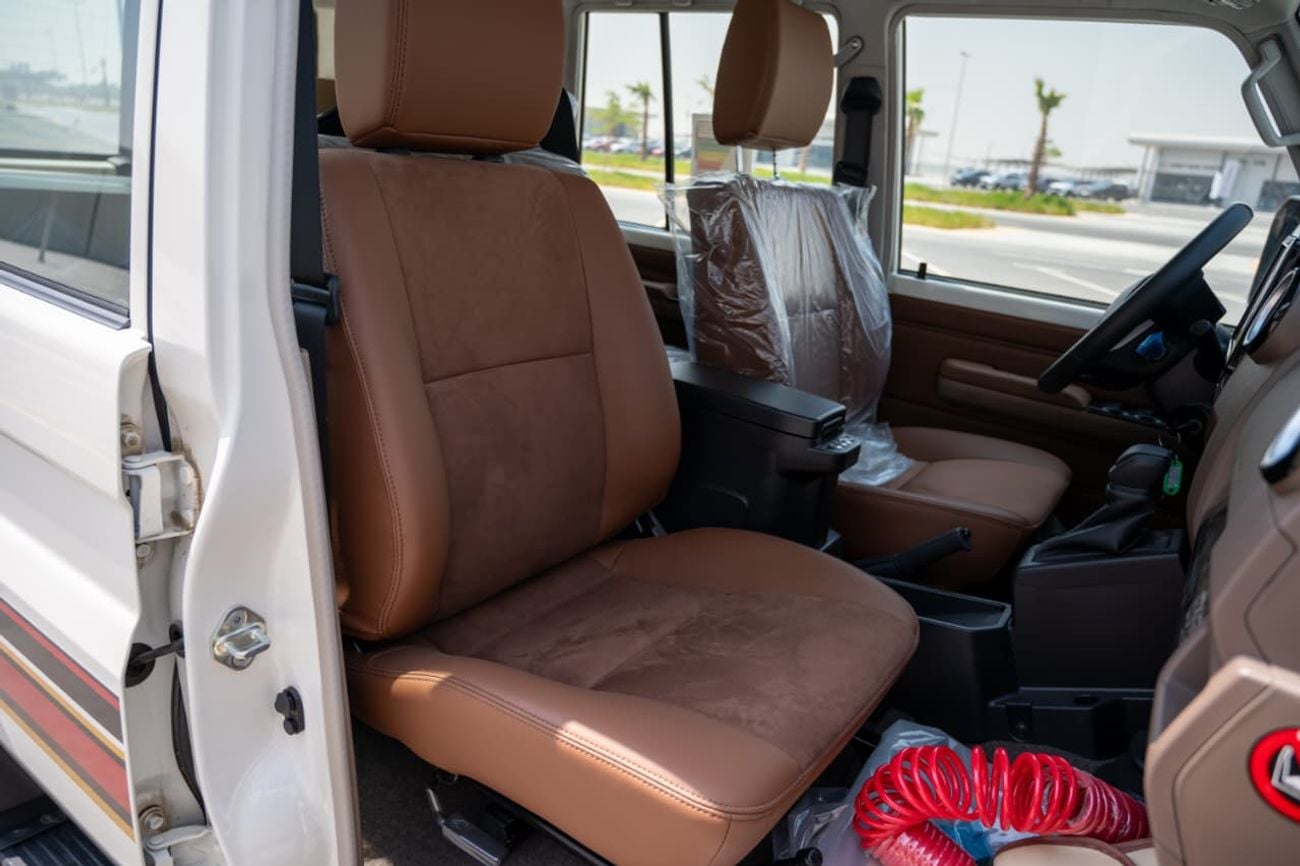 Toyota Land Cruiser 70 LC 76 4.0Ltr. Z1 A/T