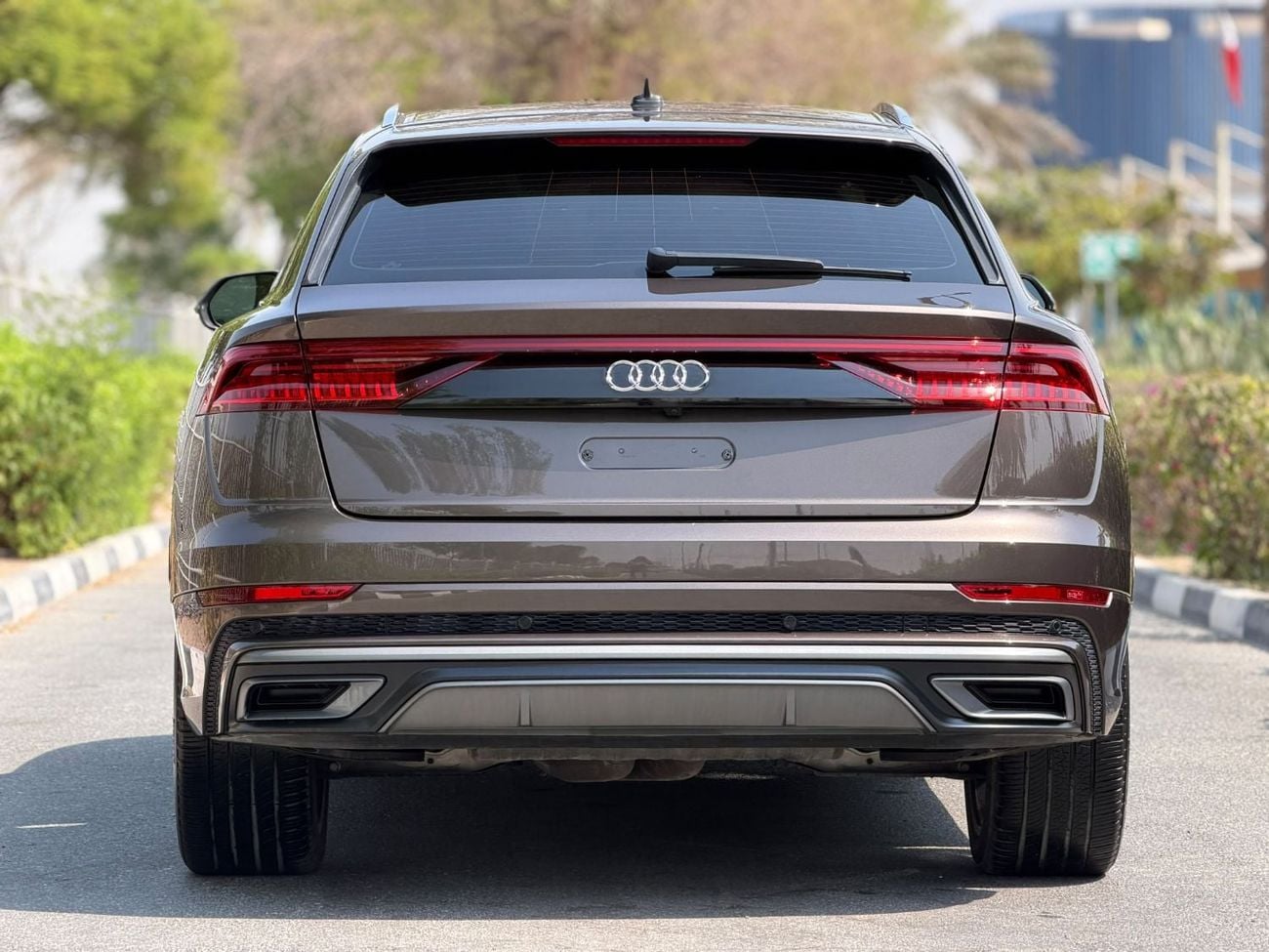 Audi Q8 55 TFSI S-LINE Audi Q8 2019 Gcc V6 o e owner