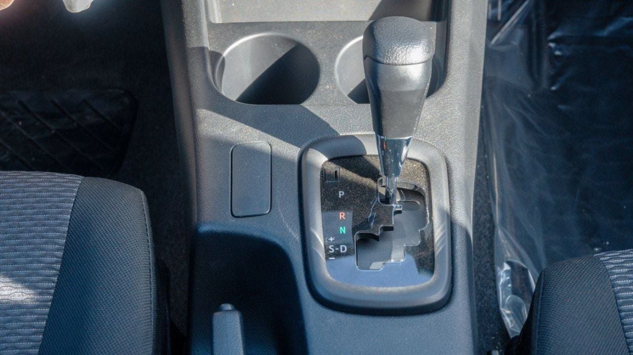 تويوتا هيلوكس GL Toyota Hilux 2025 2.4L Diesel