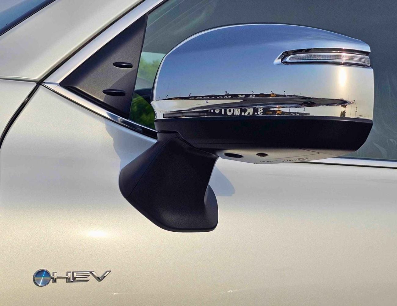 Toyota Land Cruiser VXR TWIN TURBO HYBRID || 3.5L PETROL V6 / RADAR / FULL OPTION (CODE#LC3HVXRH)
