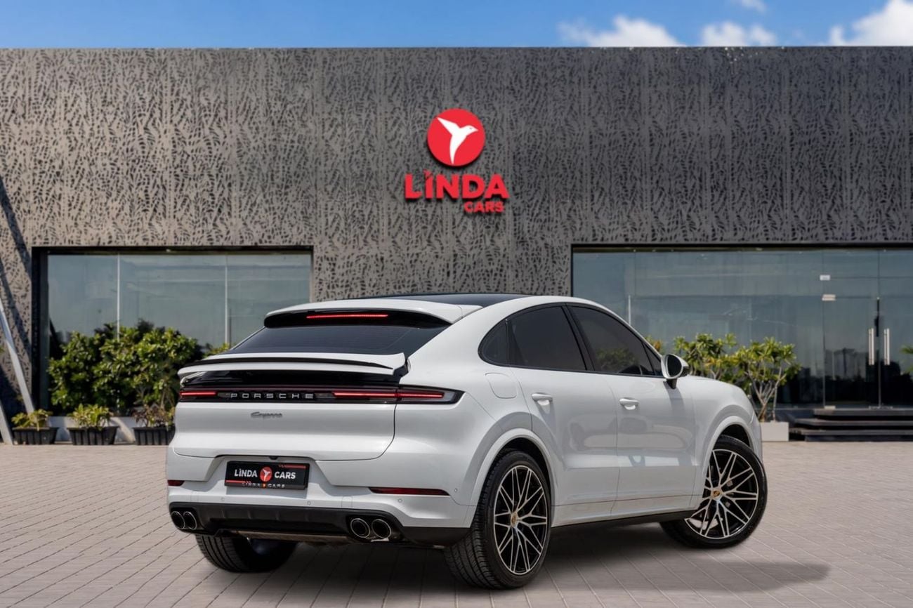 Porsche Cayenne STD (3.0L · 6 Cyl · Automatic · Petrol · SUV/Crossover · All Wheel Drive · 5 Seats · 5 Door) Porsche Cayenne Coupé 2024 GCC | Warranty