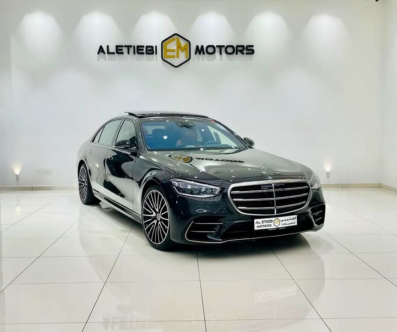 مرسيدس بنز S 500 4MATIC L HIGH MERCEDES S 500 MODEL : KM : GCC SPECS UNDER WARRANTY AND SERVICE AT GARGASH MERCEDES