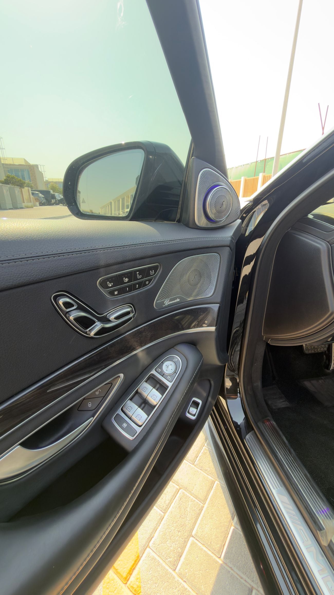 مرسيدس بنز S 63 AMG STANDARD
