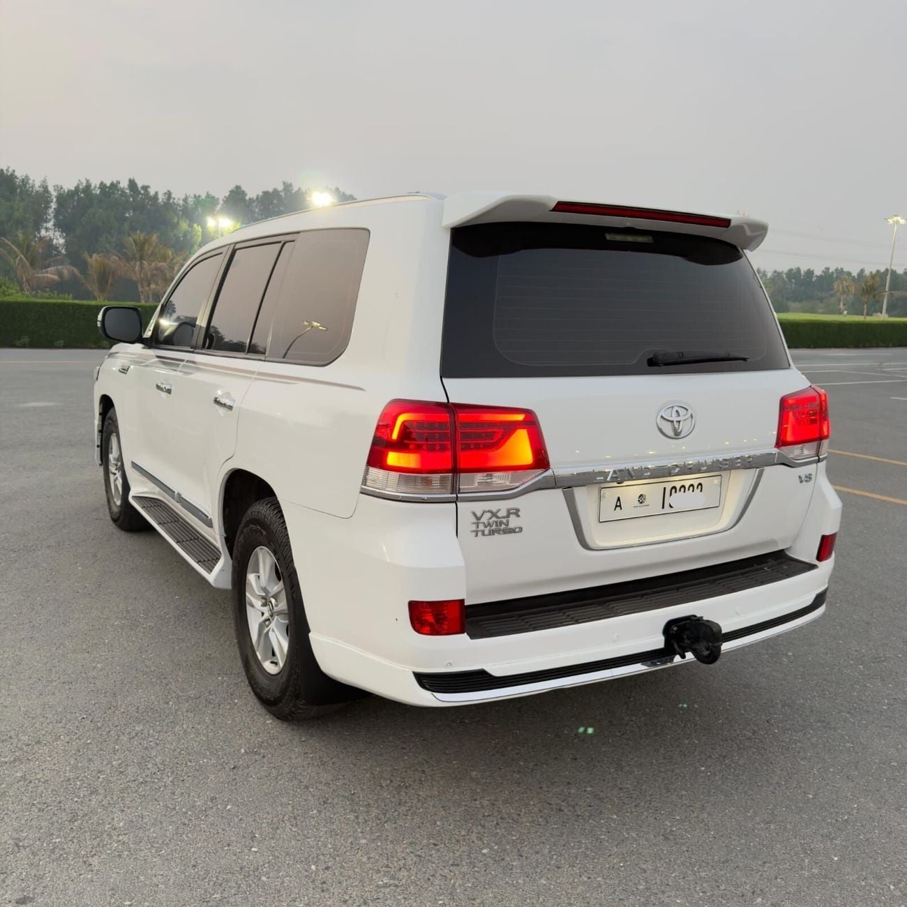 تويوتا لاند كروزر vxr
