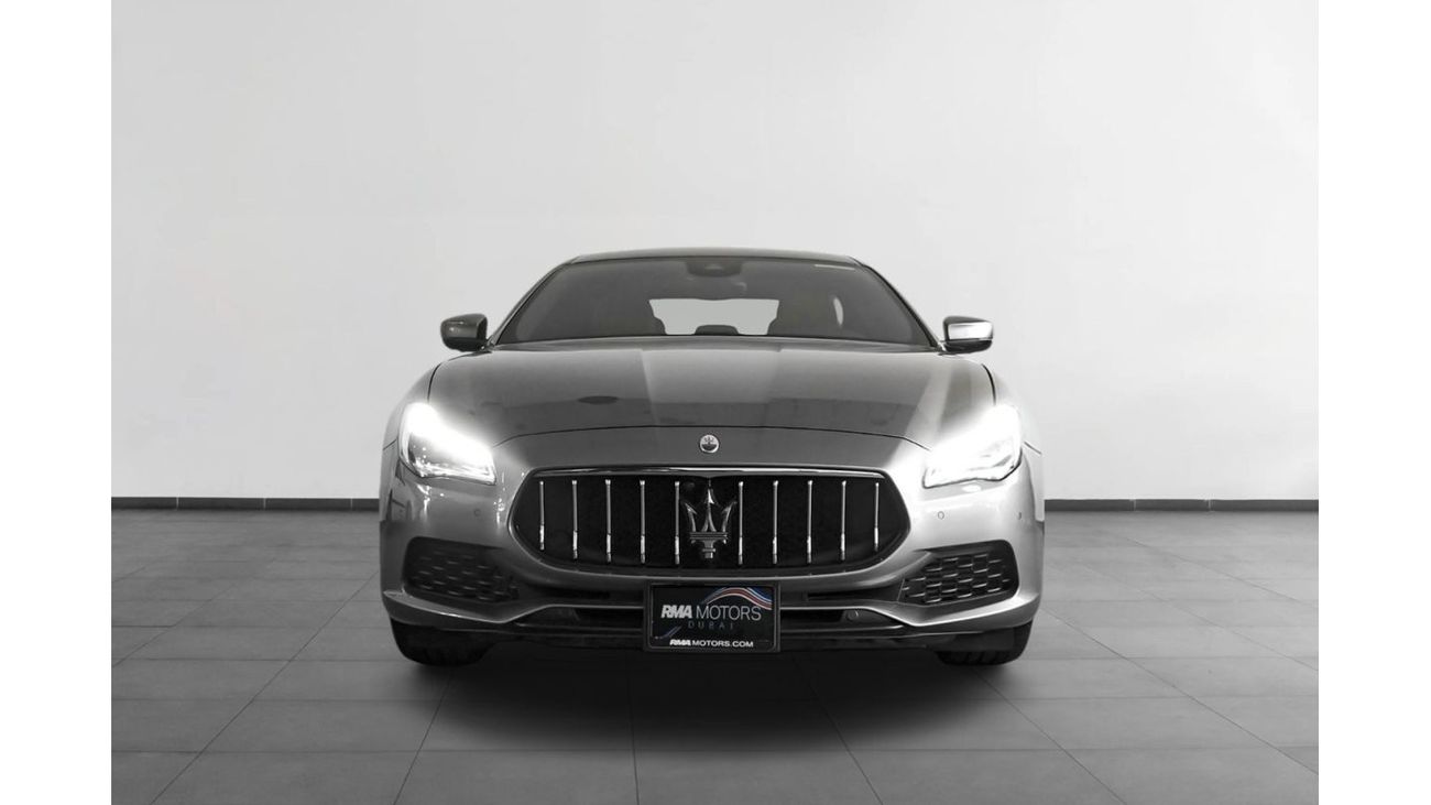 Maserati Quattroporte Base
