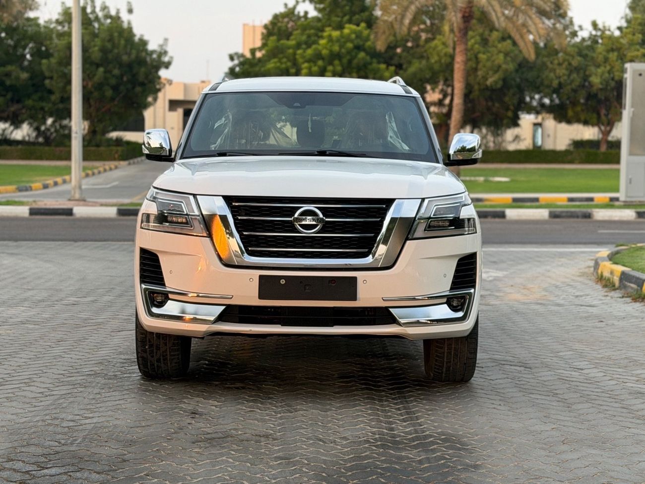 Nissan Patrol SE TITANIUM v6