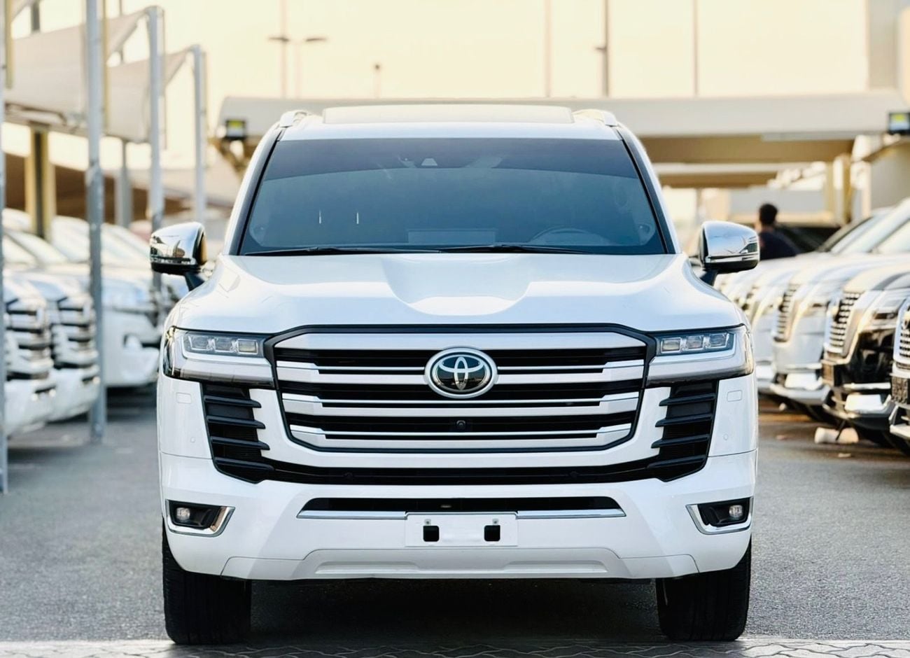 تويوتا لاند كروزر VXR