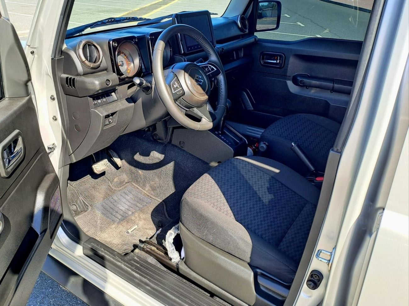 Suzuki Jimny GL Suzuki Jimny GLX AT| 1040-Monthly l GCC l 4WD , Cruise, Camera l Accident Free
