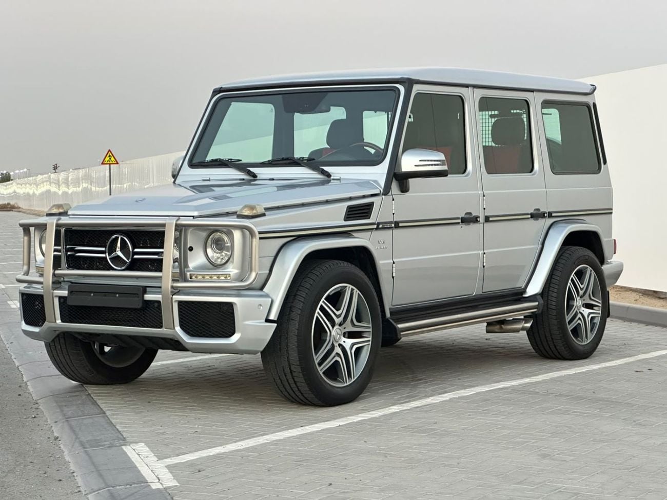 Mercedes Benz G500 STANDARD