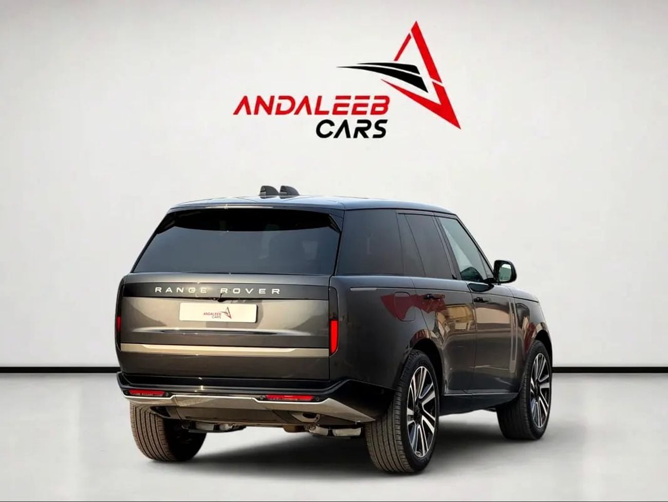 لاند روفر رينج روفر SE P400 | 400 HP | | BRAND | KM | 5-YEAR AL TAYER WARRANTY
