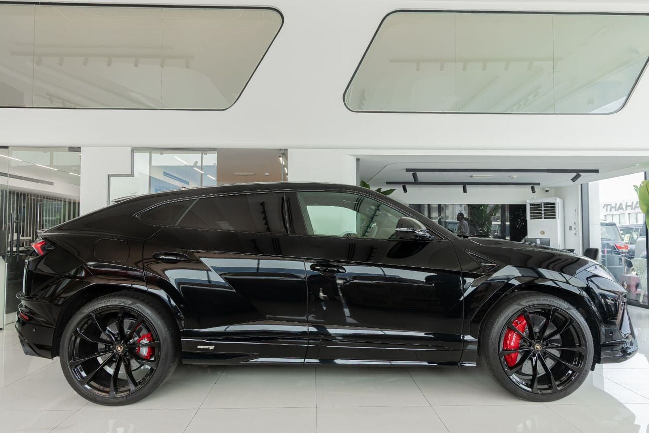 Lamborghini Urus S Lamborghini Urus S | V8 4.0L | Twin Turbo | AWD | 2024 | Japanese Specs |