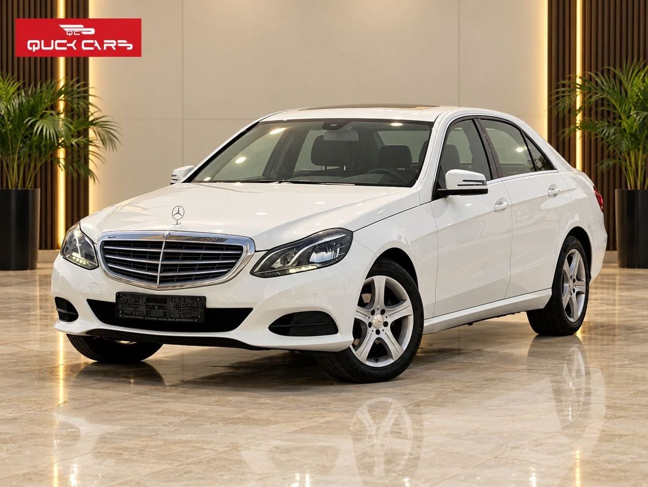 مرسيدس بنز E200 ستاندارد أرخص سيارة مرسيدس بنز E200 موديل 2014 | مواصفات خليجية | 260,000 كم | بحالة ممتازة