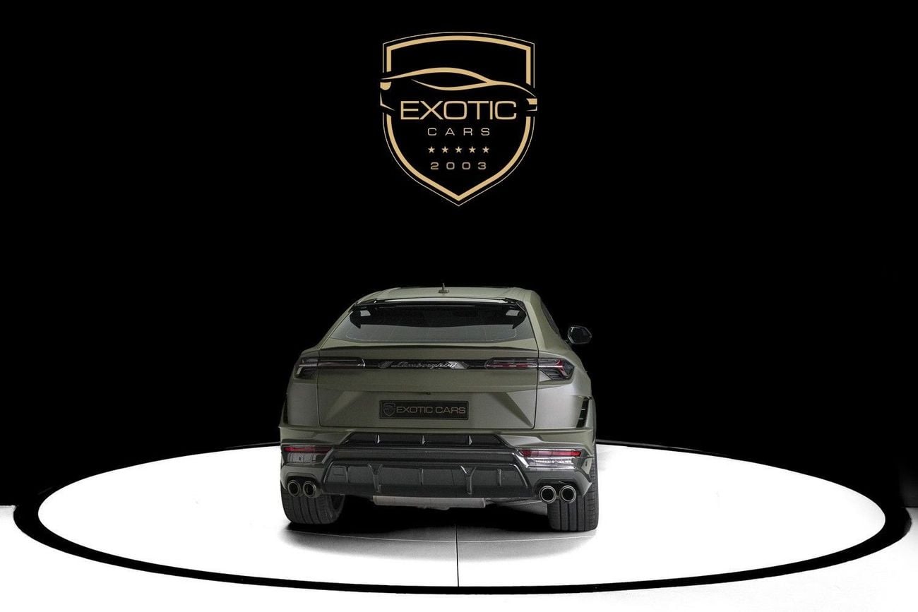 لامبورغيني اوروس PERFORMANTE
