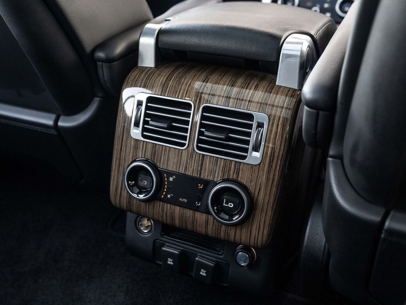 Land Rover Range Rover HSE Land Rover Range Rover 2019 GCC specs