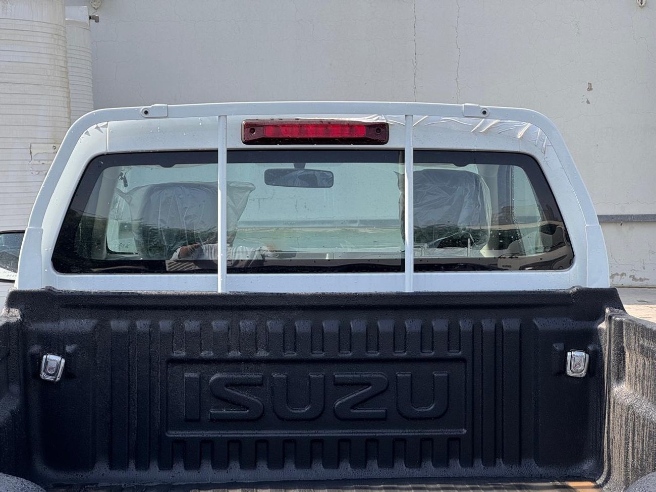 Isuzu D-MAX 4x2 Single Cab (2 Doors) MY 2027 - Made in India, GCC Spec