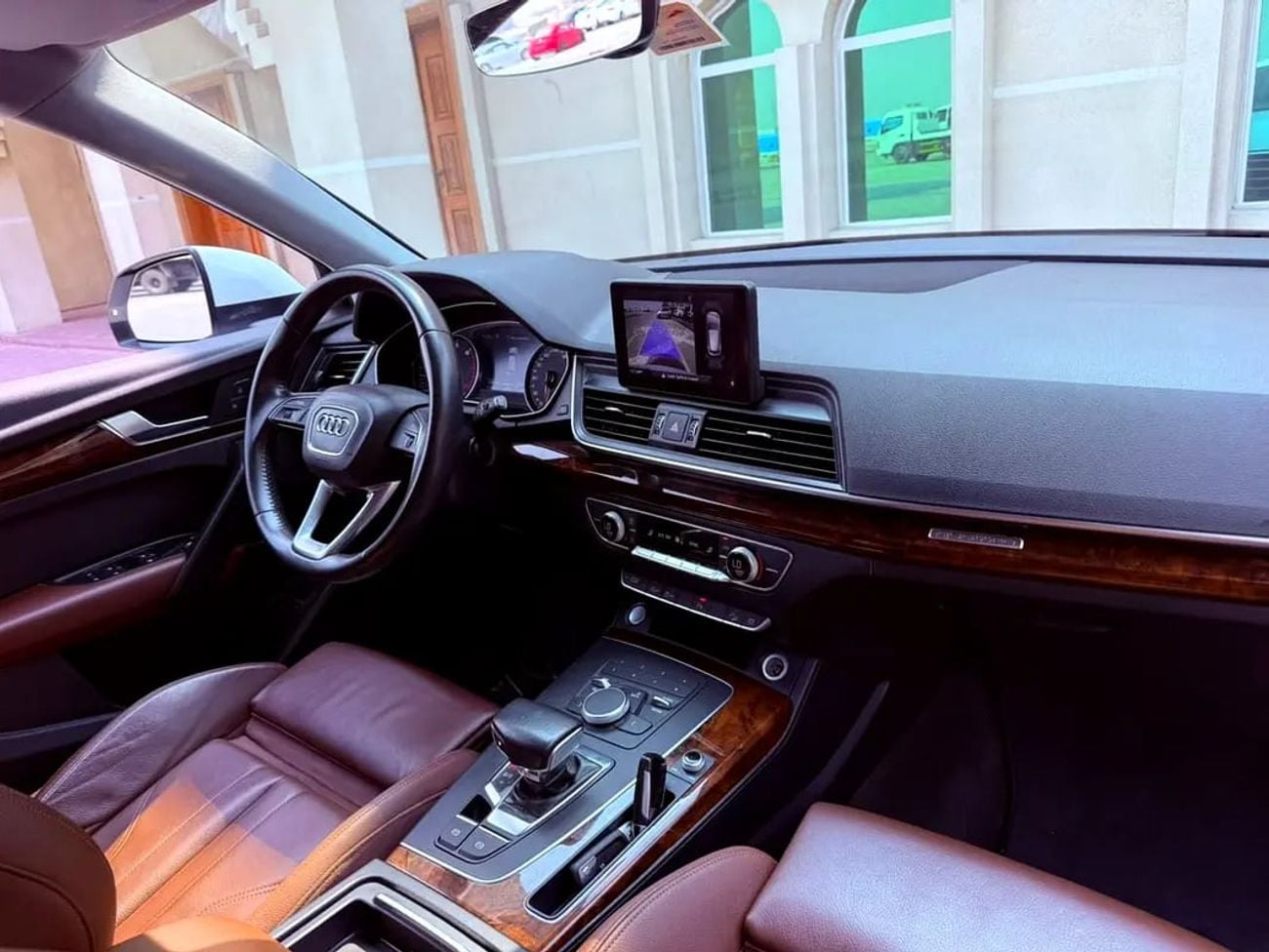 أودي Q5 45 TFSI اودي خليجي بحالة ممتازة 45 TFSI quattro GCC Specs