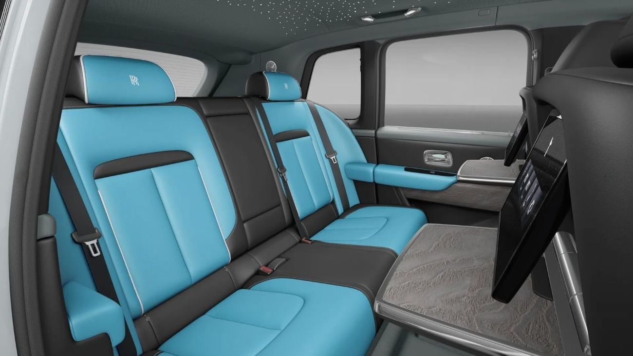 Rolls Royce Cullinan STANDARD LHD & RHD available from stock