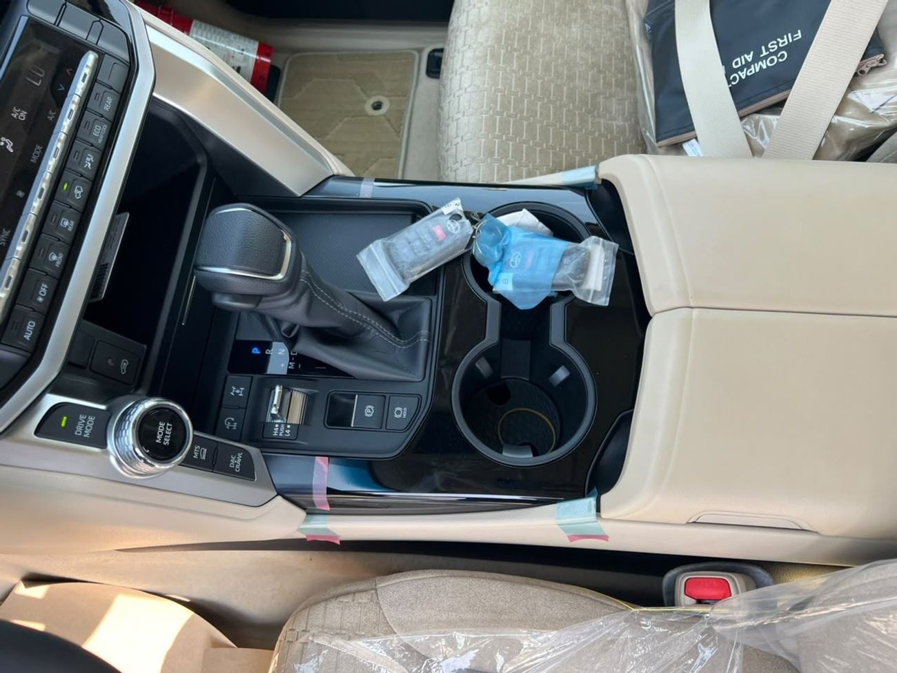 Toyota Land Cruiser GXR