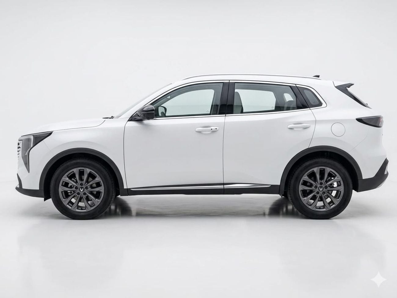 Changan CS55 Plus STANDARD 1.5L turbocharged engine (192 HP, 300 Nm torque) paired with a 7-speed wet dual-clutch transmiss