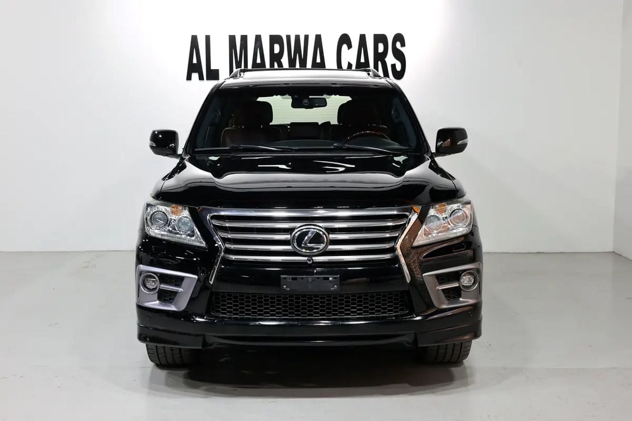 Lexus LX570 LX 570 Signature | GCC Specs | Pristine Condition