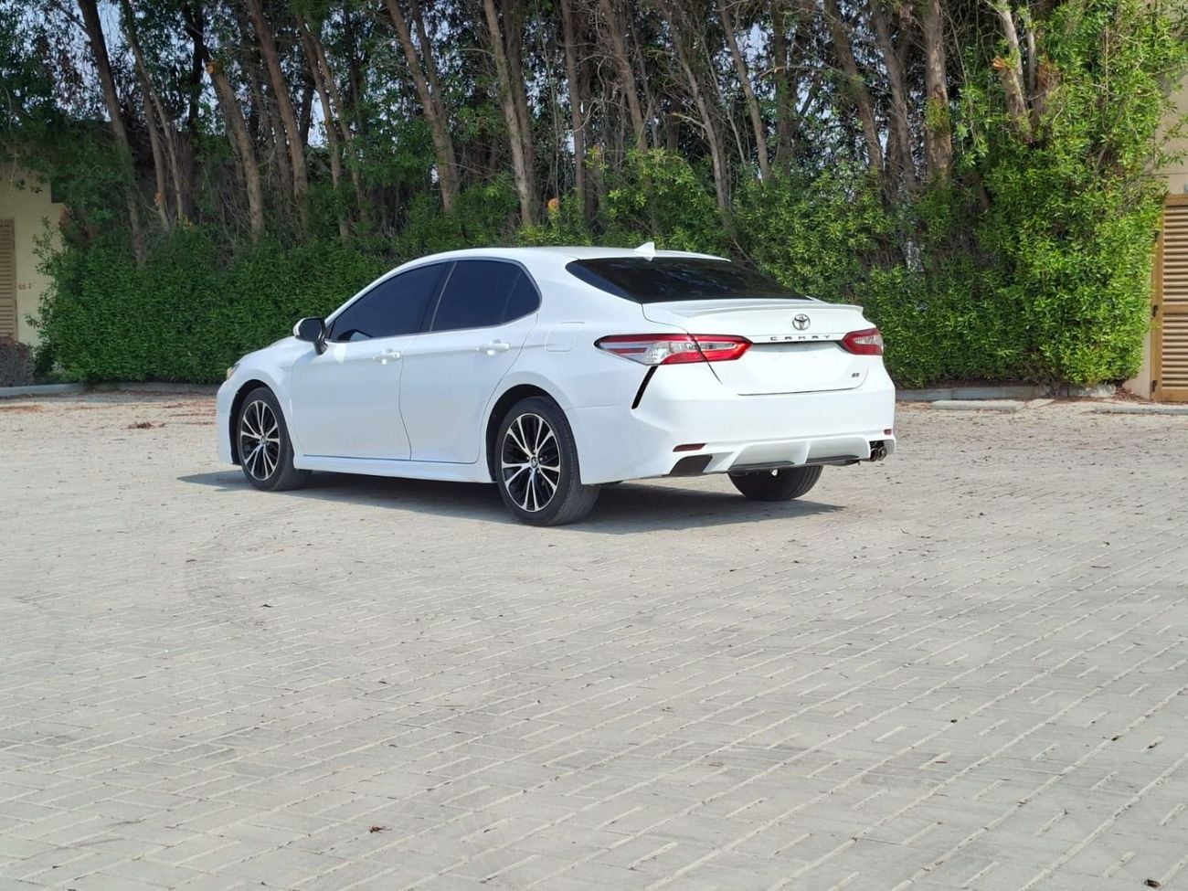 Toyota Camry SE