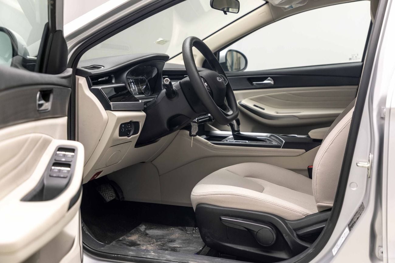 Chery Arrizo 5 1.5L - Silver Inside Beige | Export Only
