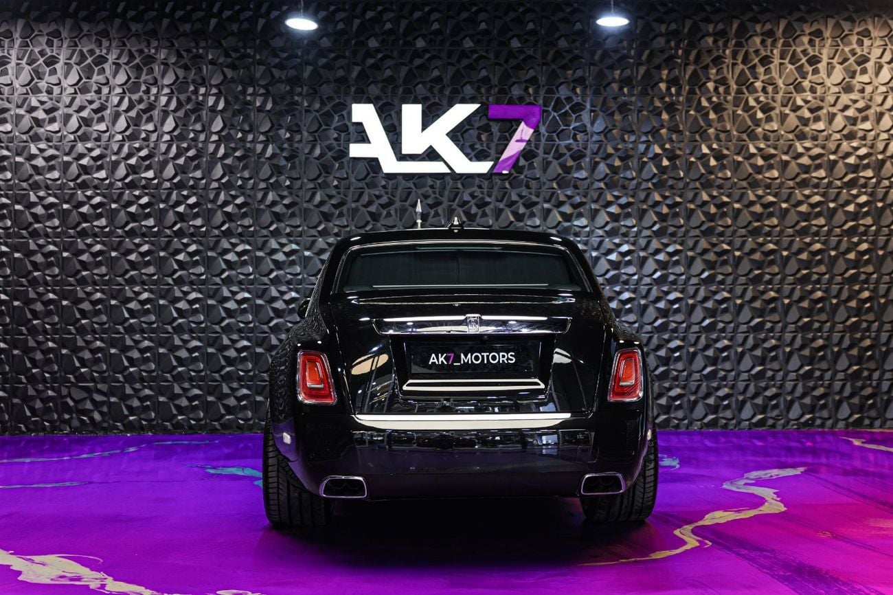 Rolls Royce Phantom STANDARD Rolls Royce Phantom 2019 | Finance Available