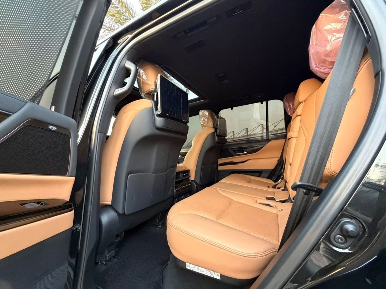 Lexus LX600 SIGNATURE