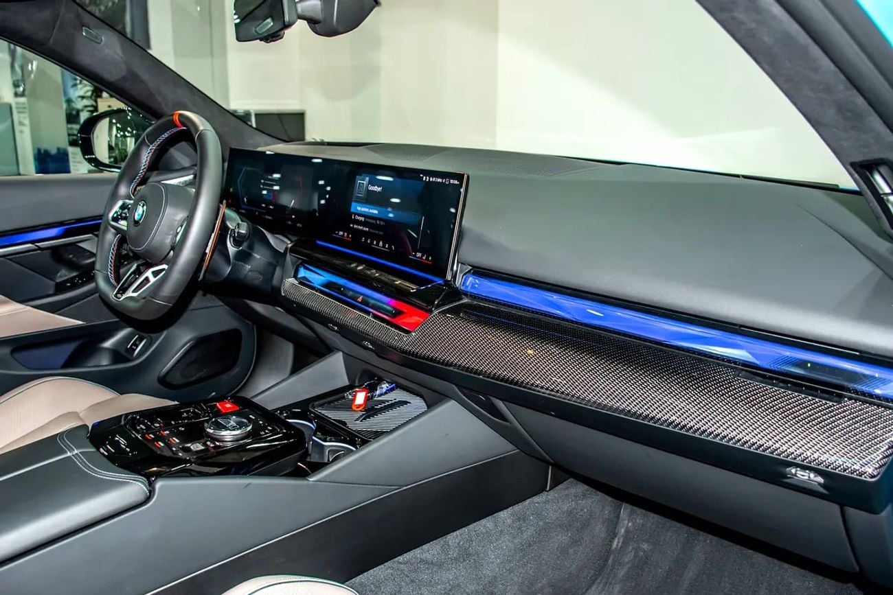 BMW M5 TOURING MASTERCLASS - GCC Specs