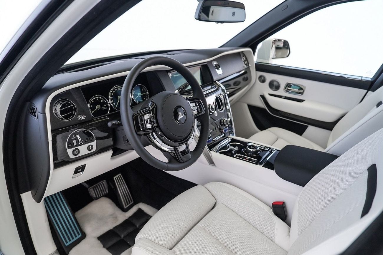 Rolls Royce Cullinan STANDARD