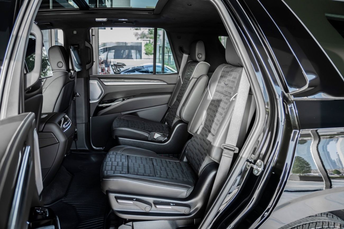 Cadillac Escalade V SERIES