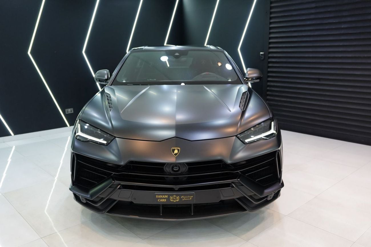 Lamborghini Urus PERFORMANTE 2024 Urus Performante, Full Carbon Pack, Rear Entertainment, Akrapovic Exhaust, Dealer Warr + Serv!!