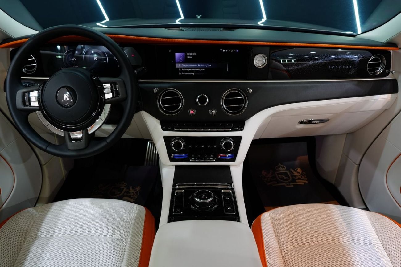 رولز رويس سبيكتر STD (L · None - Electric Cyl · Automatic · Electric · Coupe · Front Wheel Drive · 4 Seats · 2 Door) رولز رويس سبيكتر 2024، نظام صوتي مصمم خصيصاً، إضاءة ستارلايت، شبكة أمامية مضيئة، ضمان وخدمة الوكيل!!