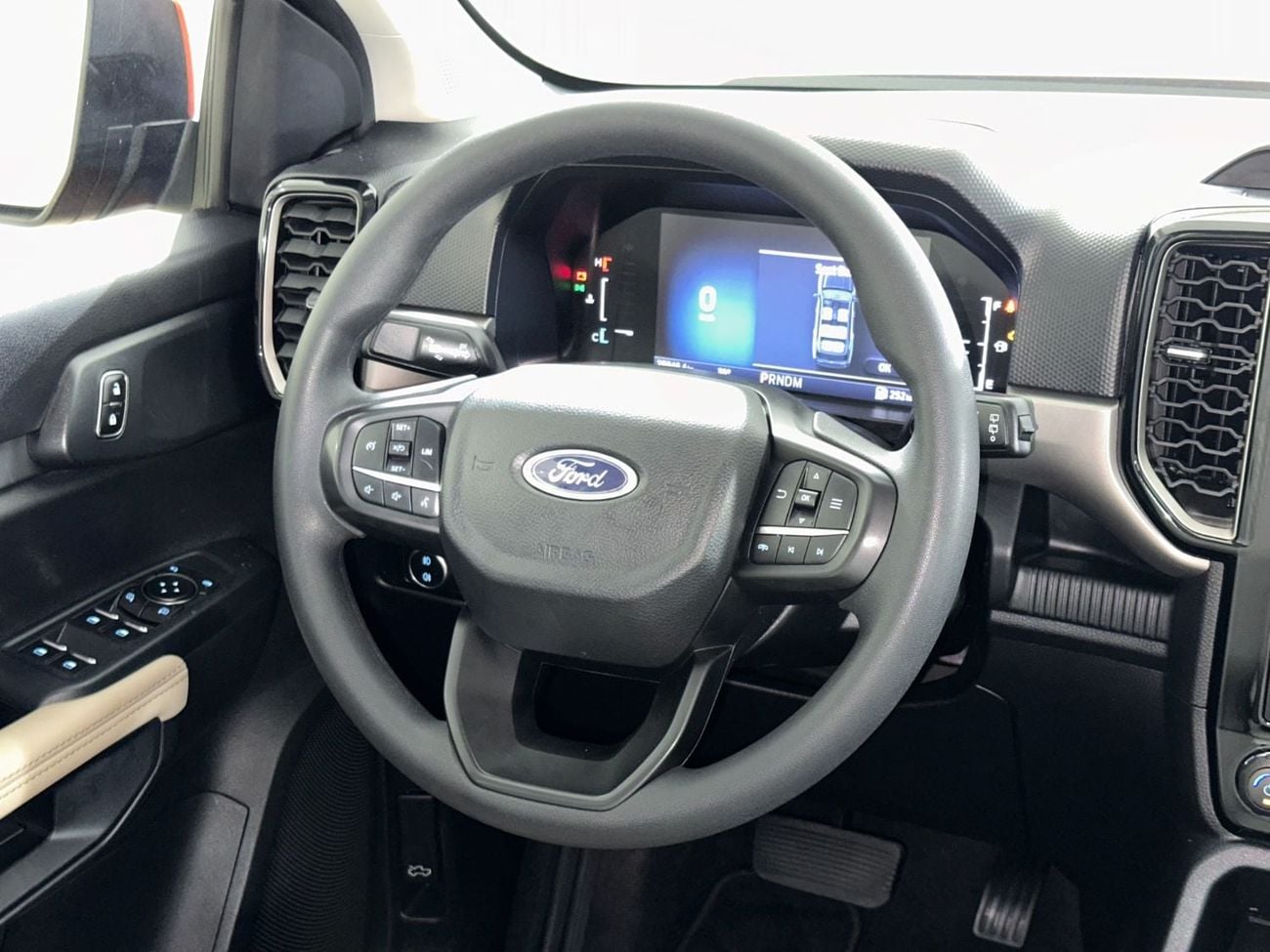 Ford Everest XLS EVR224/AL TAYER MOTORS/AL QOUZ SHOWROOM