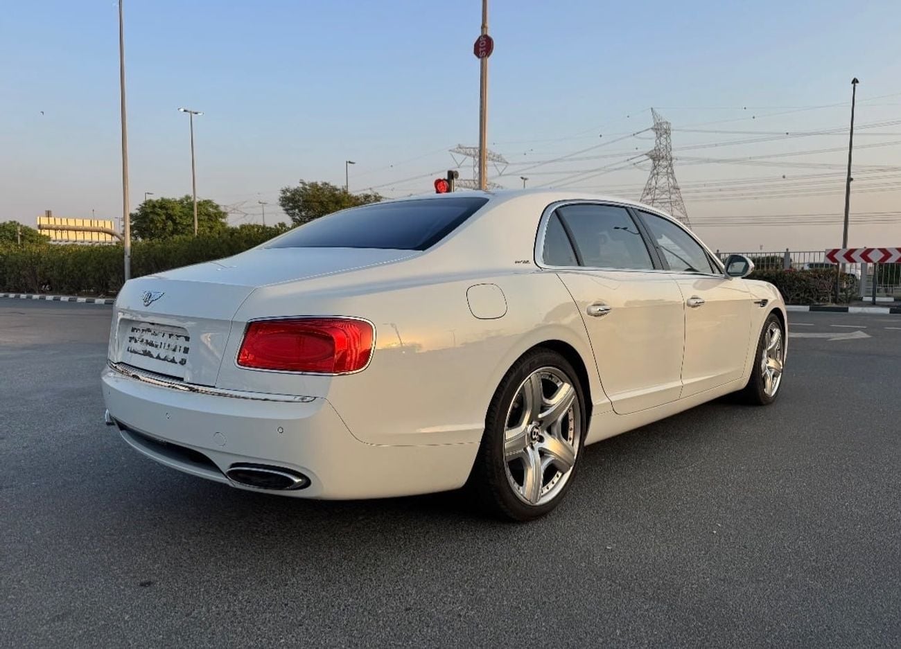 بنتلي فلاينج سبور W12 Excellent condition
