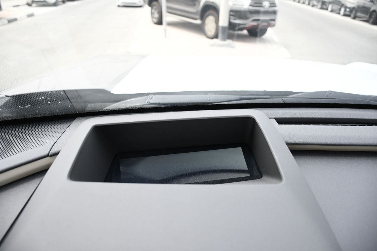 Toyota RAV4 LTD HEV 2.5L HEADUP DISPAY ! AUTO PARK ! PANAROMIC ROOF !360 CAMERA