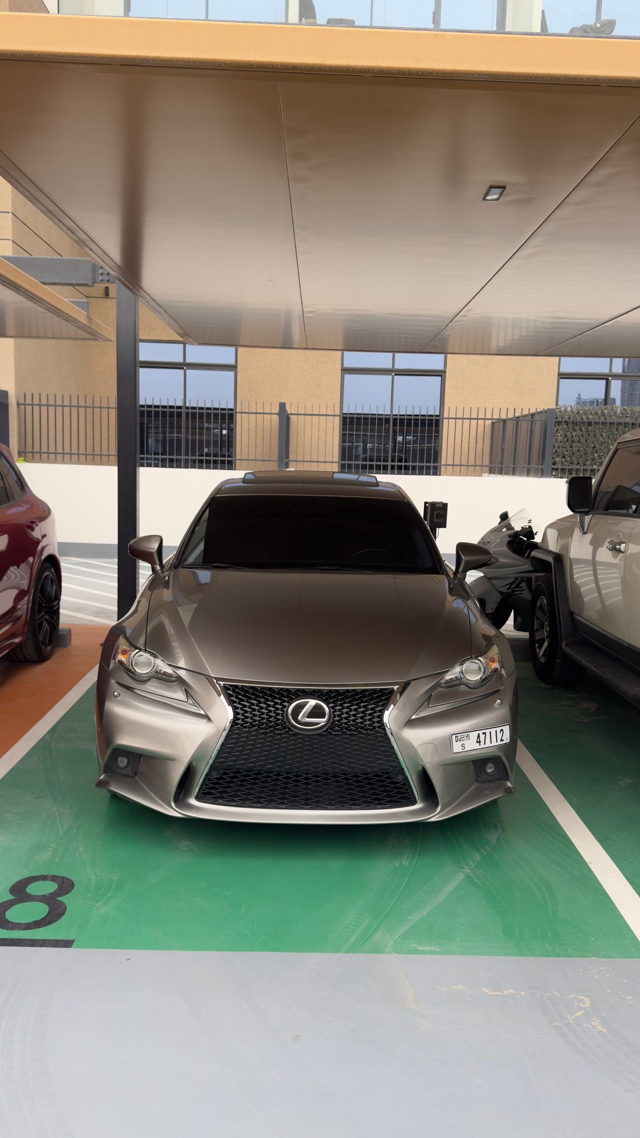 لكزس IS 350 F SPORT PLATINUM