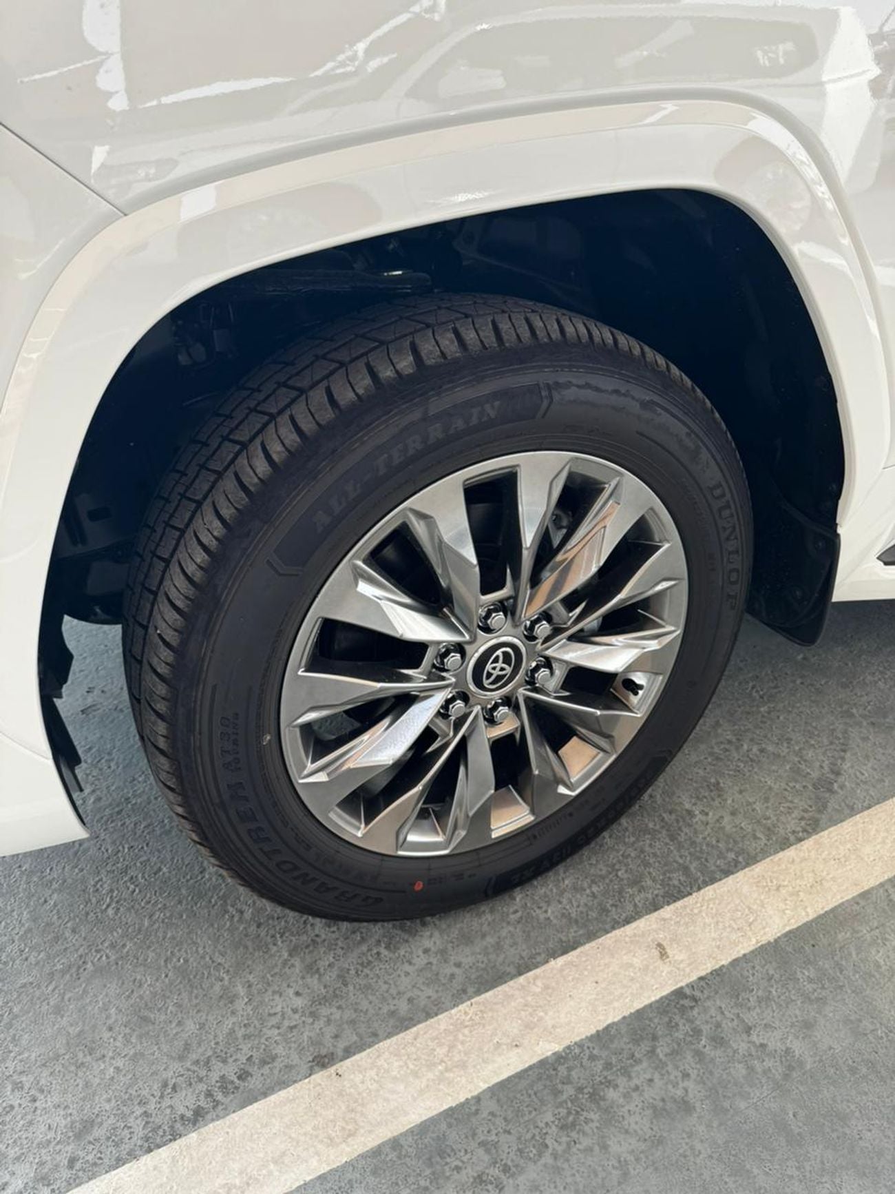 Toyota Land Cruiser VXR Brand New 2026 Toyota Land Cruiser VXR | -HYBRID-GCC Specs