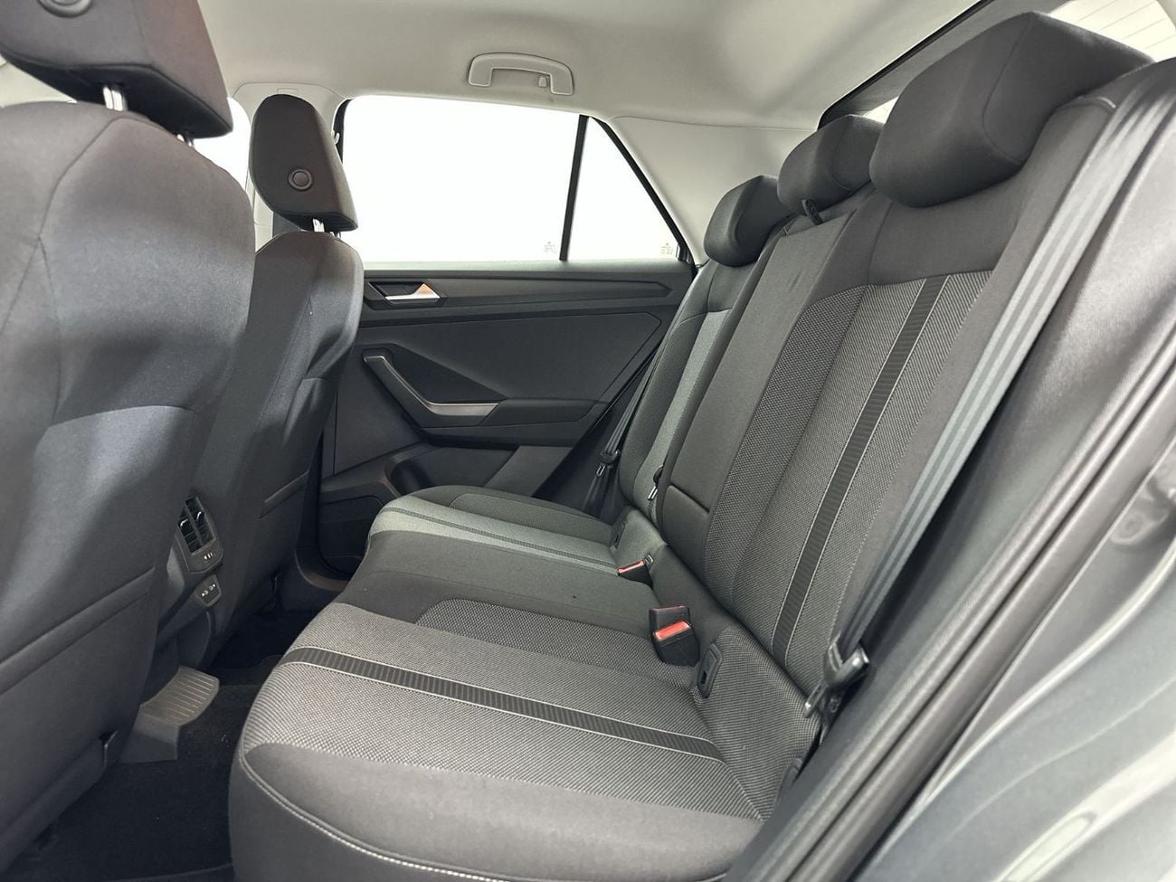 Volkswagen T-ROC LIFE T-Roc Life 1.4L | Apple CarPlay | | Premium Interior | GCC Specs | Digital Cockpit | VW Certified