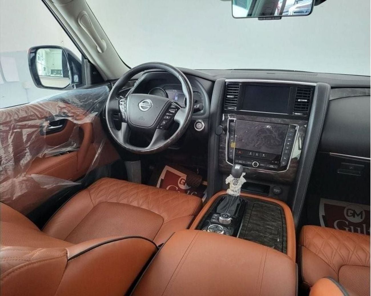 Nissan Patrol LE PLATINUM Agency maintained - 400 HP