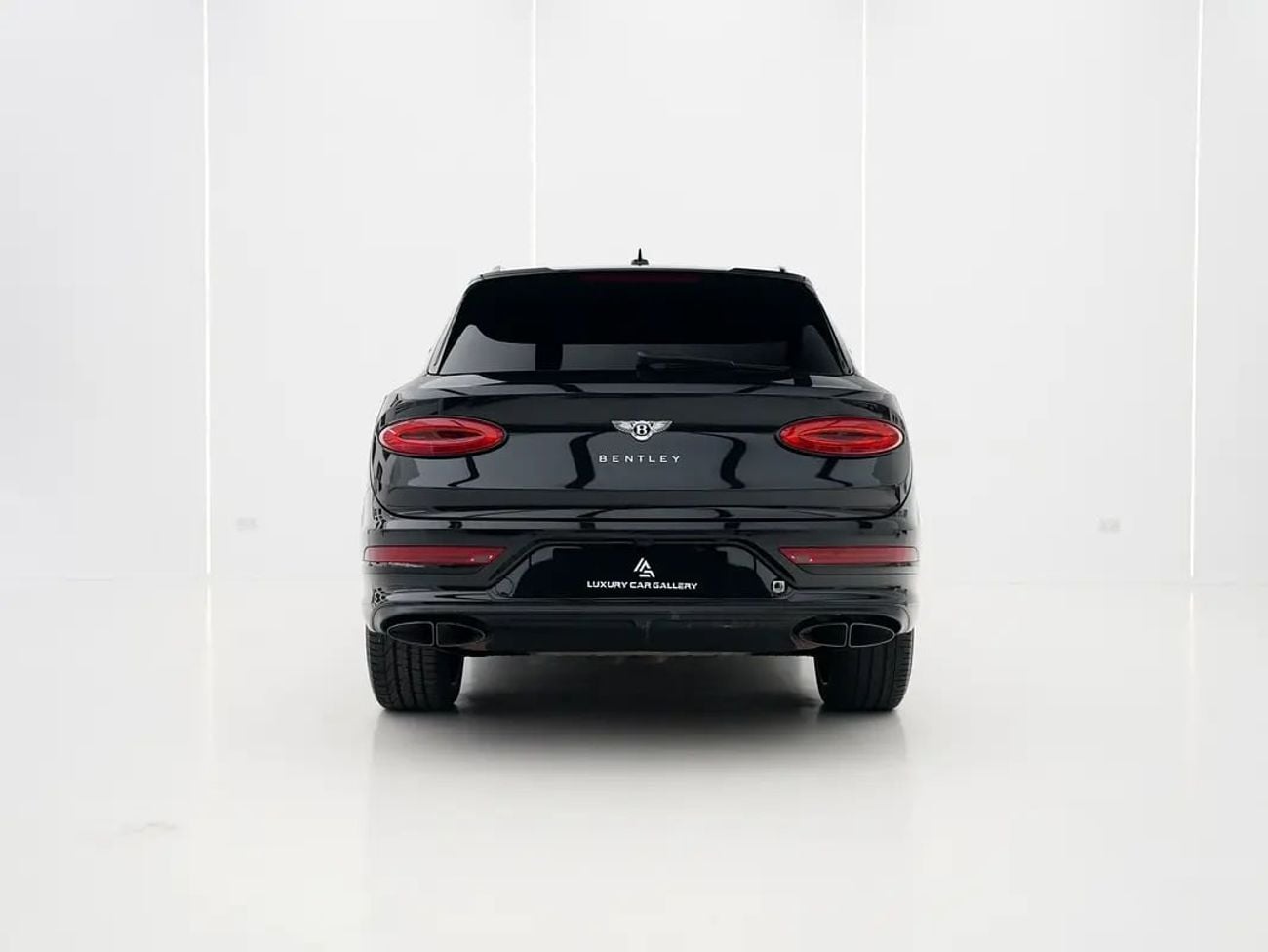 بنتلي بينتايجا AZURE EDITION | EXTENDED WHEELBASE | TOURING SPECIFICATION