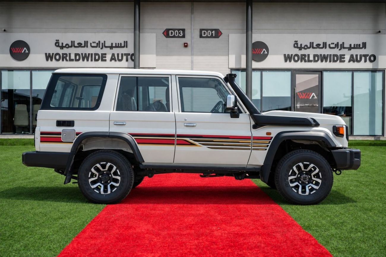 Toyota Land Cruiser 70 LC 76 4.0Ltr. Z1 A/T