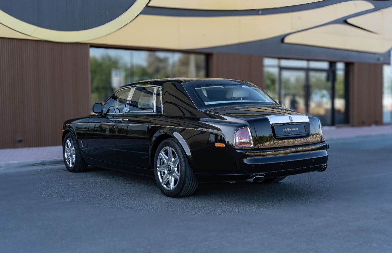 رولز رويس فانتوم STANDARD Rolls-Royce Phantom 2011