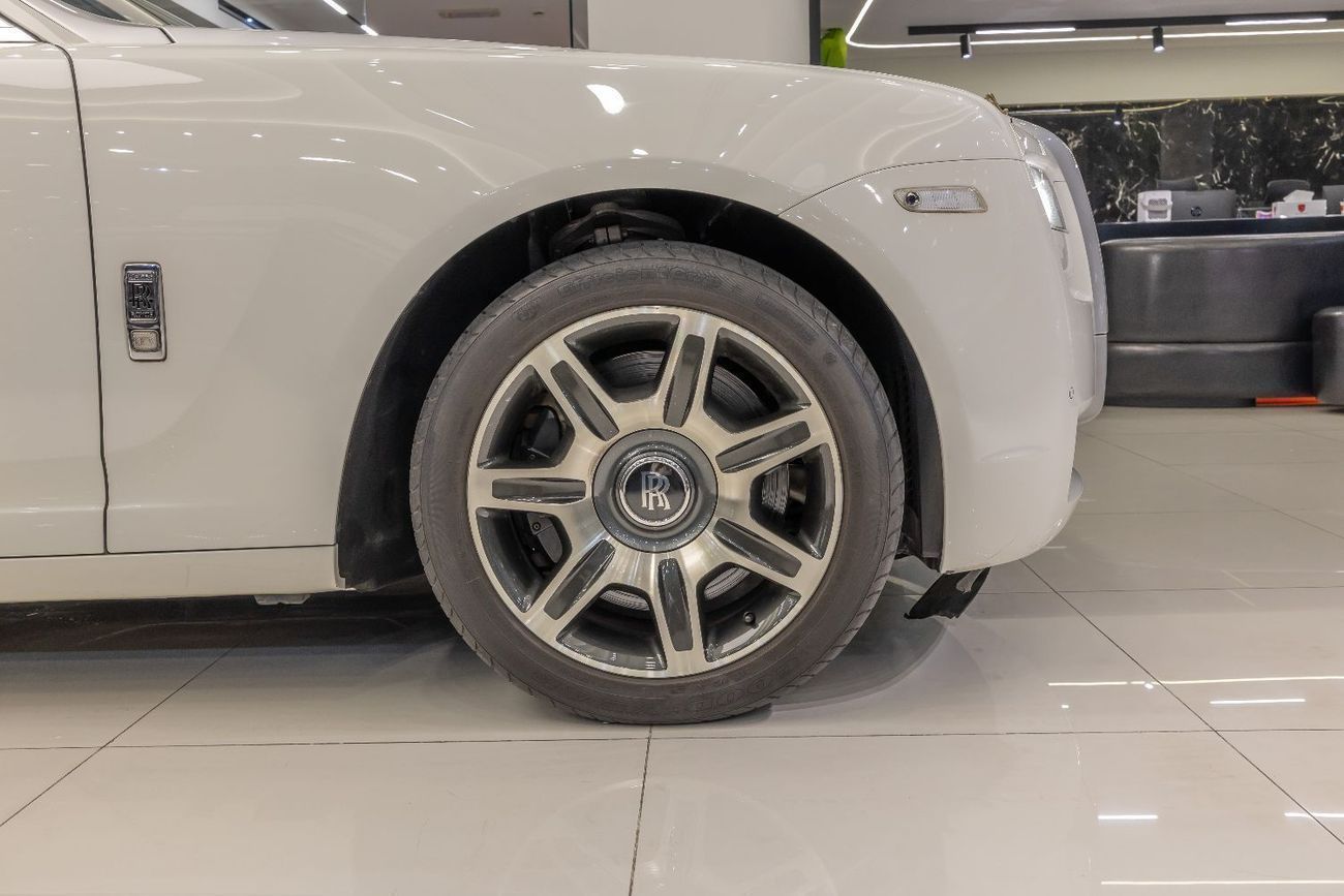 Rolls Royce Ghost STANDARD | 2010 | Rolls Royce Ghost - GCC Specs | Super Mint Condition | NO Accident | Low Milage