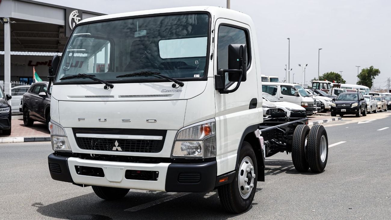 Mitsubishi Fuso Canter CHASSIS Brand New – 4.2L Diesel 2WD Manual – Z93 – GCC 2026 – Export only