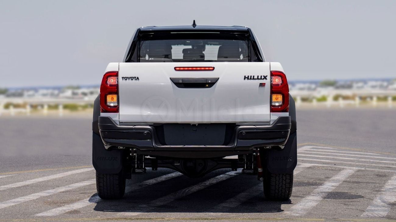 Toyota Hilux GR SPORT