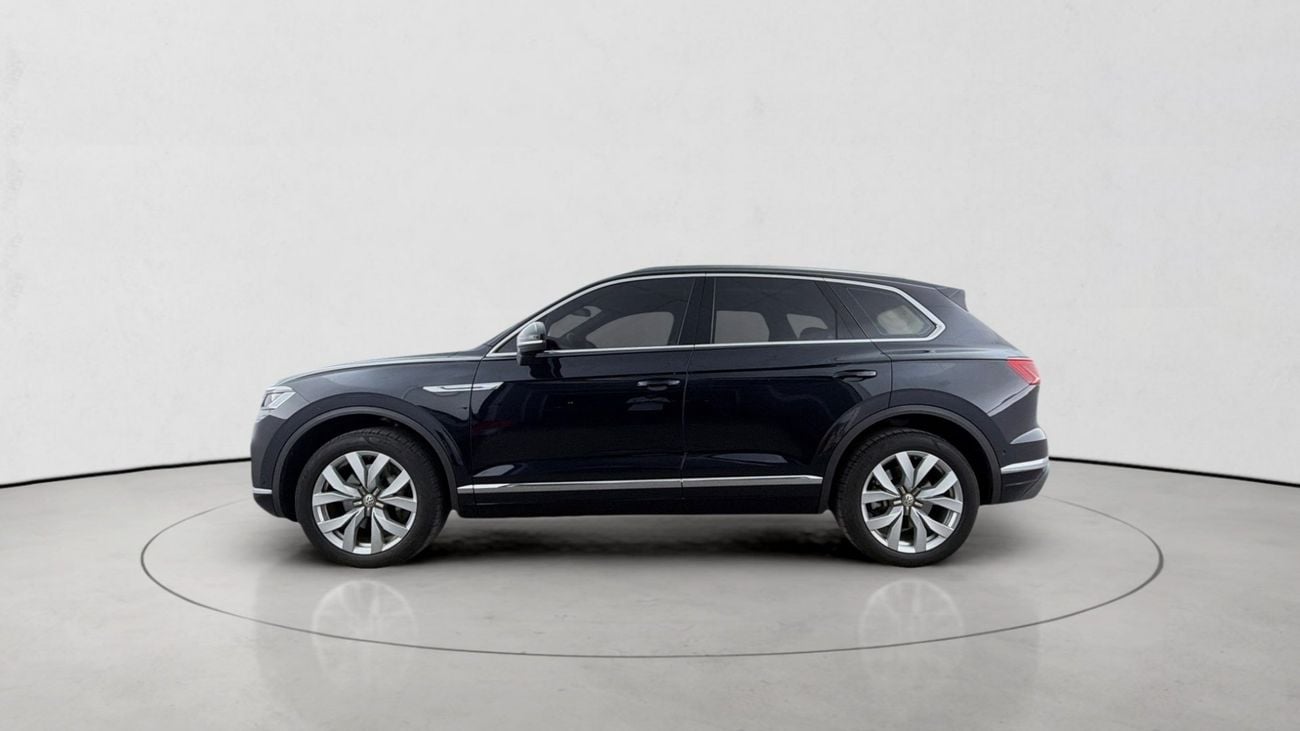 Volkswagen Touareg HIGHLINE | Guaranteed Warranty | 0 Down Payment
