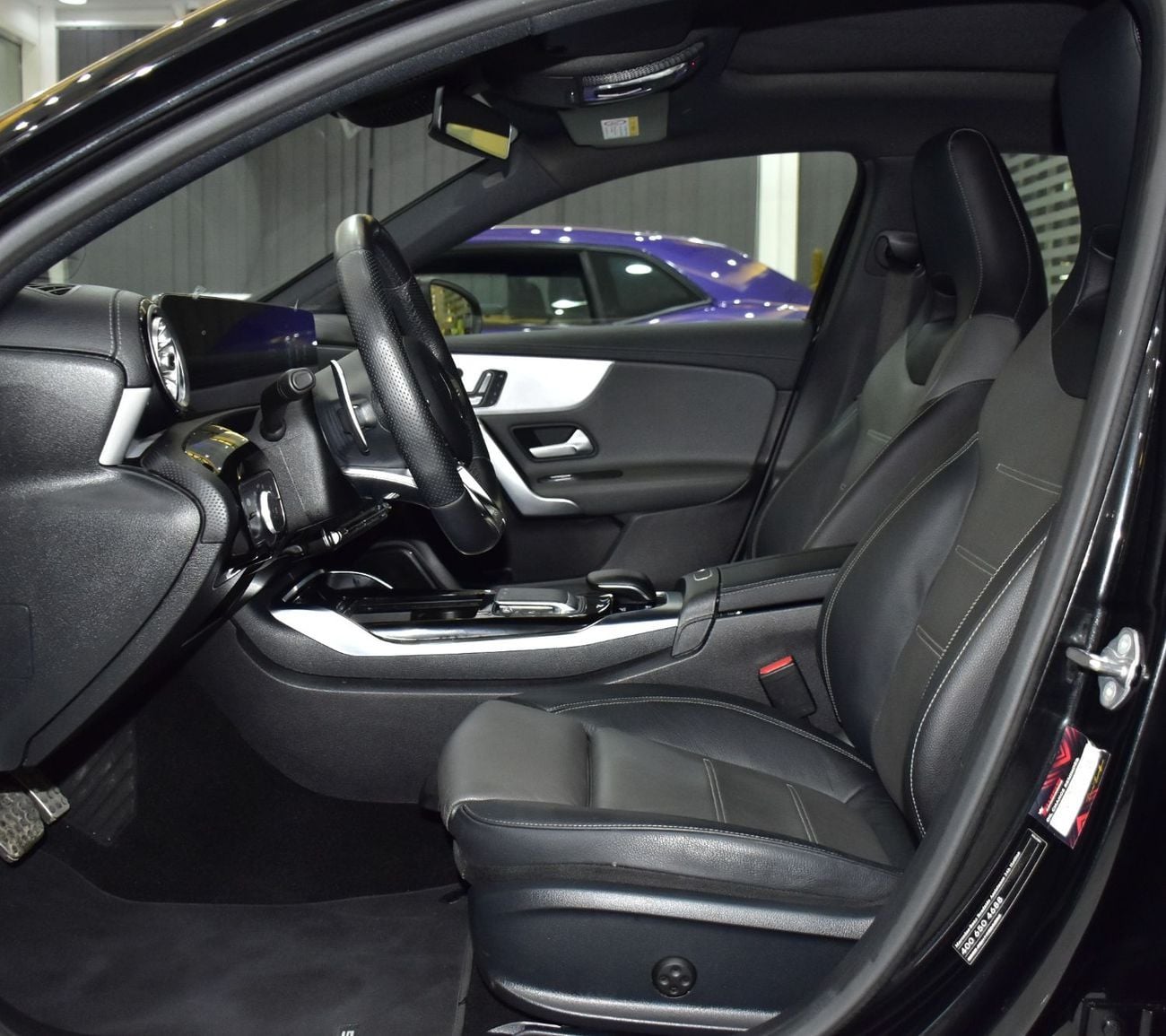 Mercedes Benz A35 AMG 4MATIC EXCELLENT DEAL for our Mercedes Benz A35 AMG ( 2020 Model ) in Black Color Chinese Specs